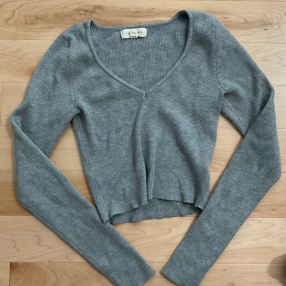L.A hearts grey fitted cropped sweater